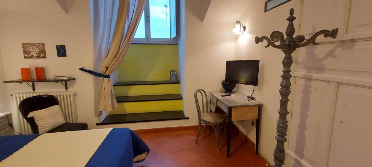 B&B Palazzo Oddo Albenga Ngoại thất bức ảnh