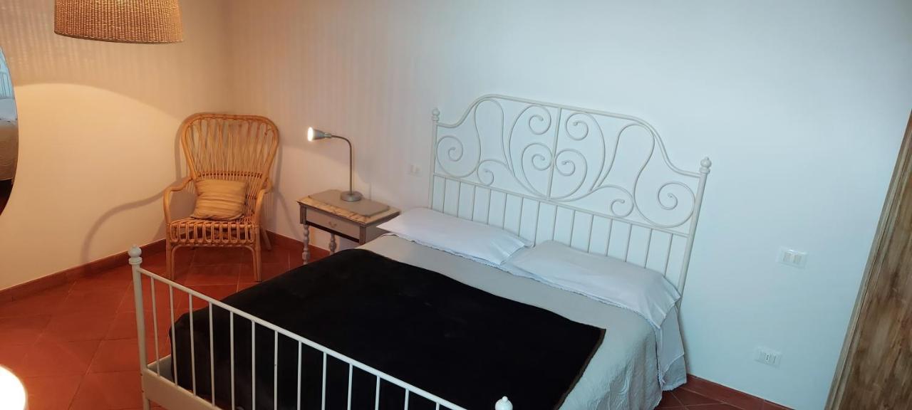 B&B Palazzo Oddo Albenga Ngoại thất bức ảnh