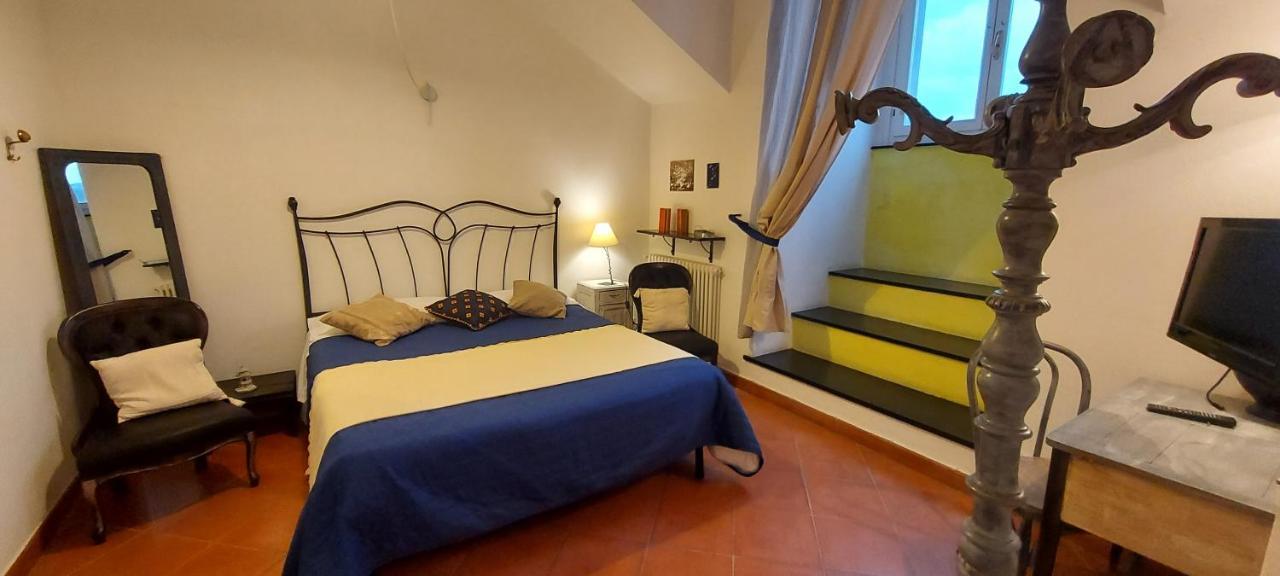 B&B Palazzo Oddo Albenga Ngoại thất bức ảnh